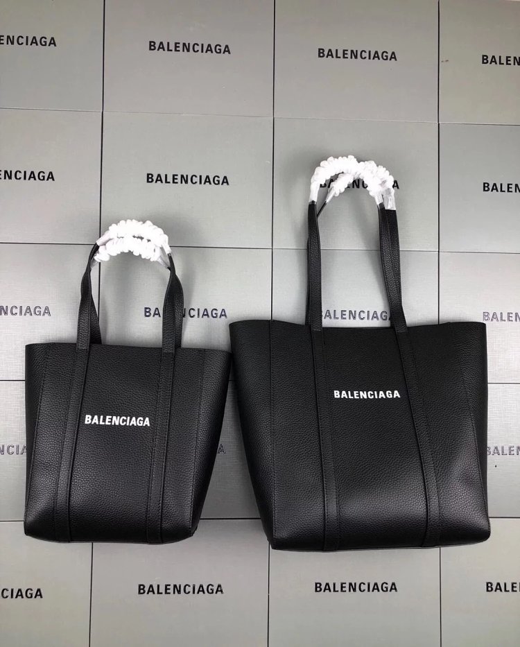 Balenciaga Tote Bag Handbill Shoulder Bag Bucket Bag | Suuperbuy Spreadsheet