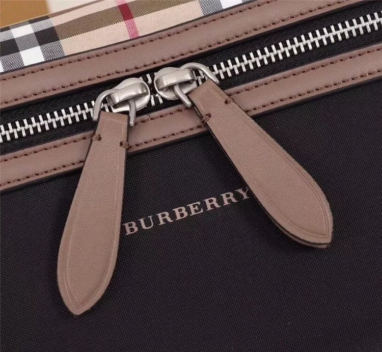 Burberry contrasting waist bag crossbody bag chest bag unisex | Suuperbuy Spreadsheet