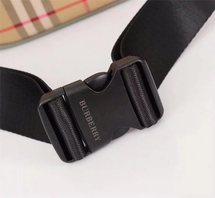 Burberry contrasting waist bag crossbody bag chest bag unisex | Suuperbuy Spreadsheet