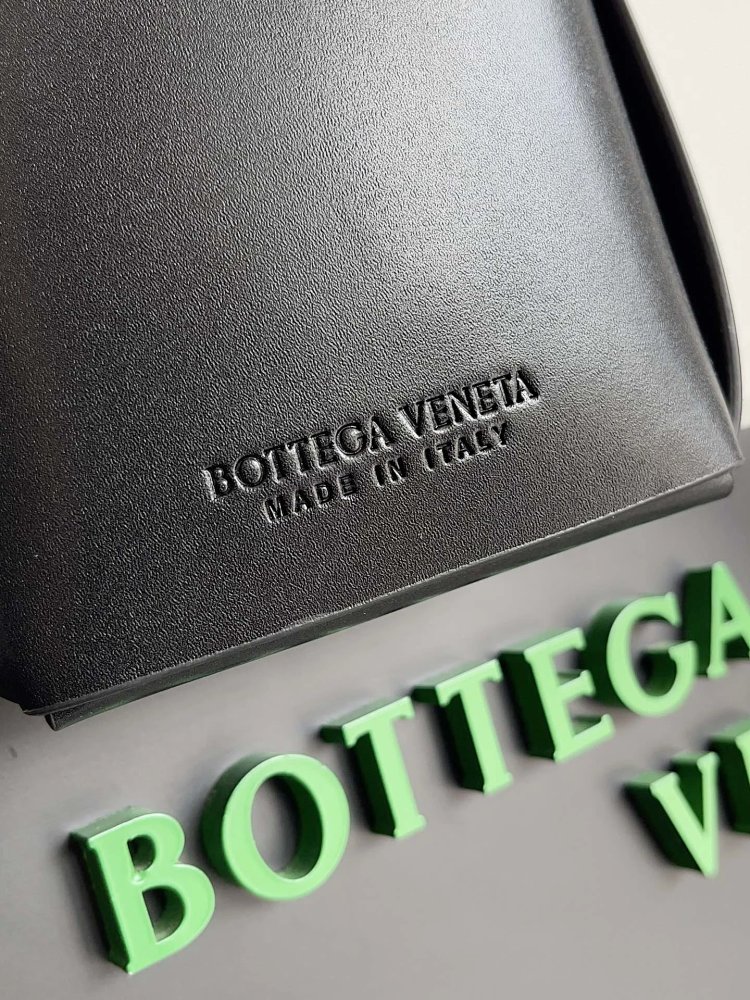 Bottega Veneta Large Grid Knitted Men's briefcase | Suuperbuy Spreadsheet