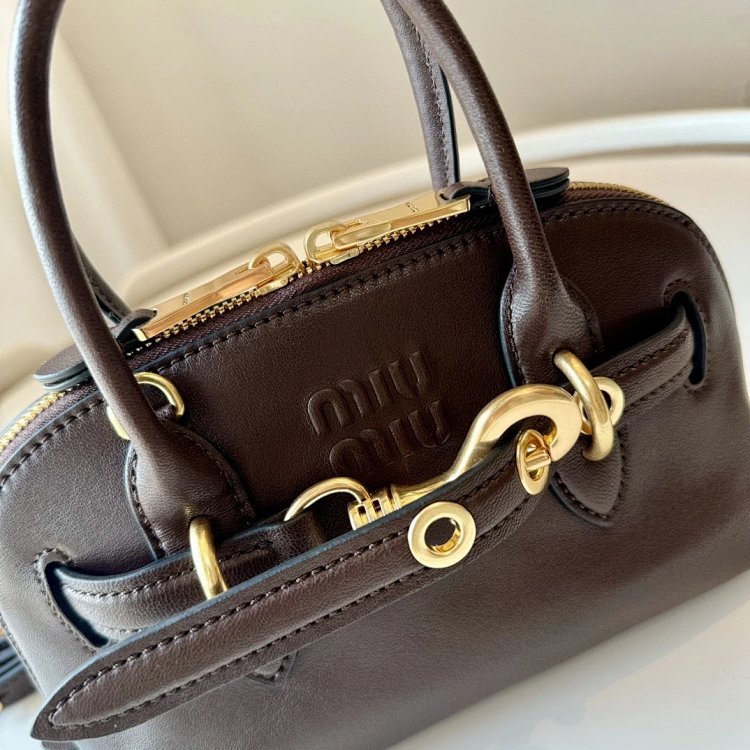 Miumiu handbag shoulder bag crossbody bag women's bag shell bag | Suuperbuy Spreadsheet