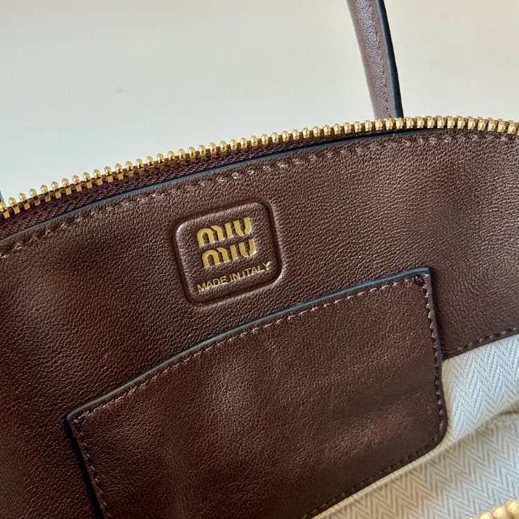 Miumiu handbag shoulder bag crossbody bag women's bag shell bag | Suuperbuy Spreadsheet