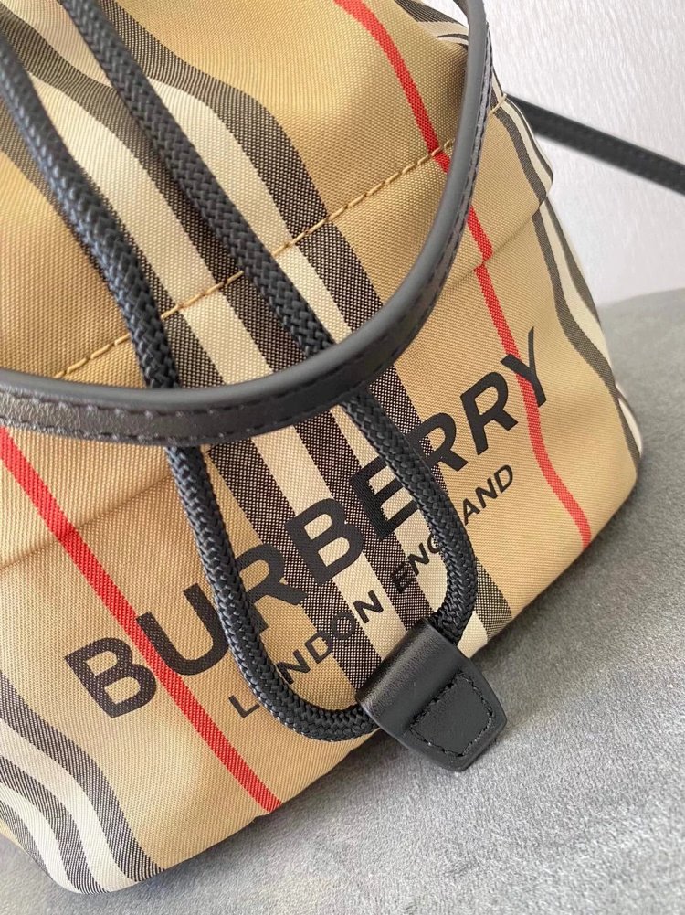 Burberry storage classic plaid canvas bucket bag drawstring bag | Suuperbuy Spreadsheet