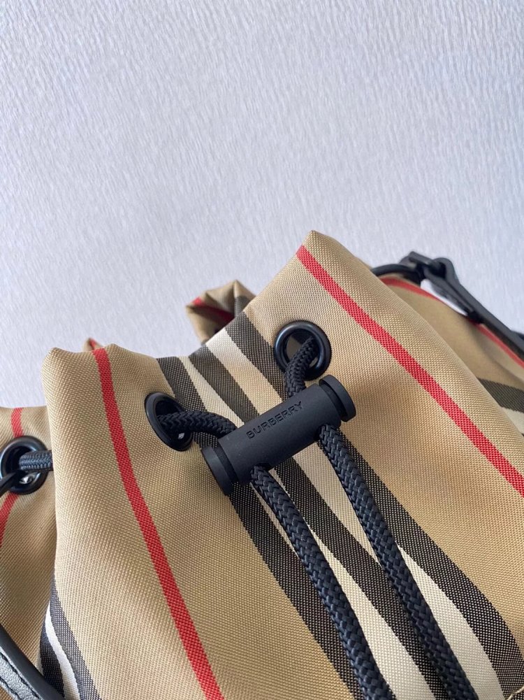 Burberry storage classic plaid canvas bucket bag drawstring bag | Suuperbuy Spreadsheet