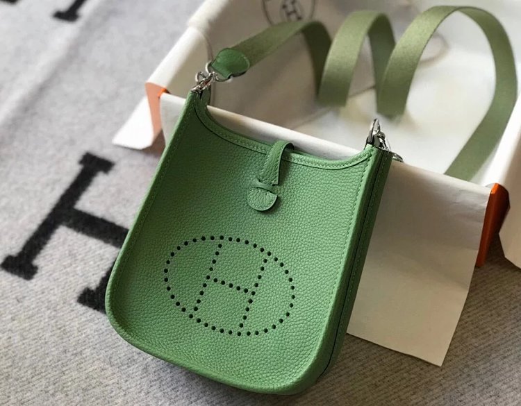 Hermes mini calf leather hollow shoulder crossbody buckle women's bag | Suuperbuy Spreadsheet