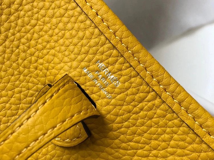 Hermes mini calf leather hollow shoulder crossbody buckle women's bag | Suuperbuy Spreadsheet