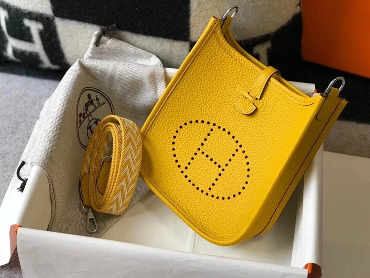 Hermes mini calf leather hollow shoulder crossbody buckle women's bag | Suuperbuy Spreadsheet