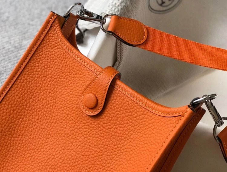 Hermes mini calf leather hollow shoulder crossbody buckle women's bag | Suuperbuy Spreadsheet