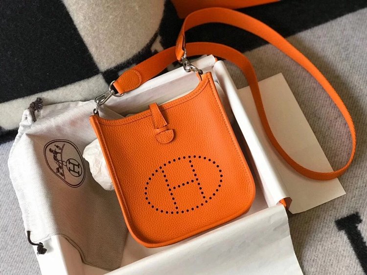 Hermes mini calf leather hollow shoulder crossbody buckle women's bag | Suuperbuy Spreadsheet