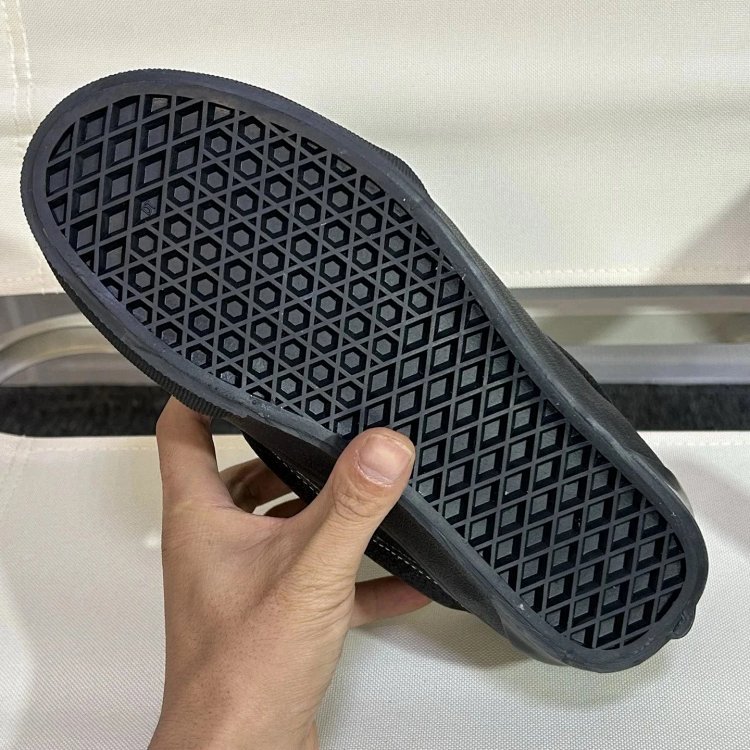 VANS  Black Warrior Starry Sky Bread Shoes | Suuperbuy Spreadsheet