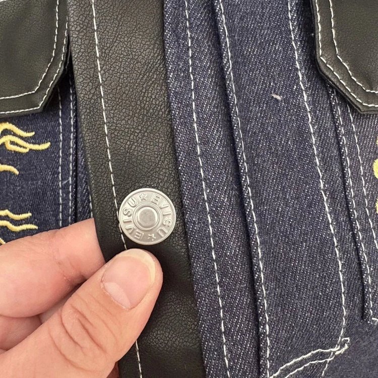 EVISU Heavy Industry Embroidered Cowboy Coat | Suuperbuy Spreadsheet