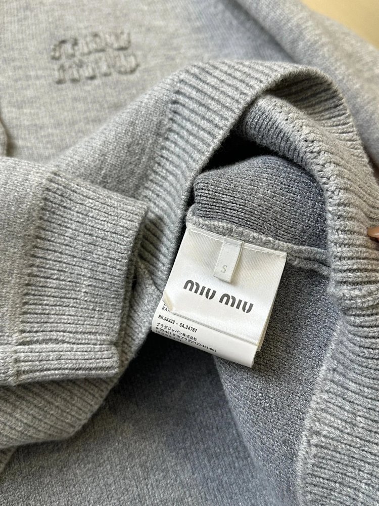Miumiu Knitted Cardigan Trendy Sweater | Suuperbuy Spreadsheet