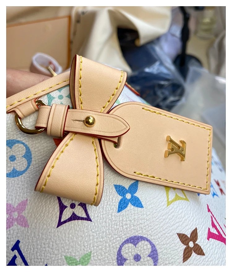 Louis Vuitton white tri colored CarryAll handbag | Suuperbuy Spreadsheet