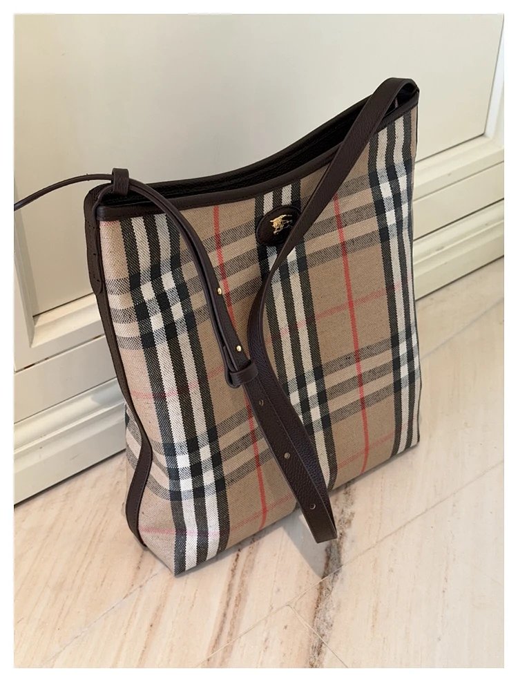 Burberry  Classic British plaid crossbody bag | Suuperbuy Spreadsheet