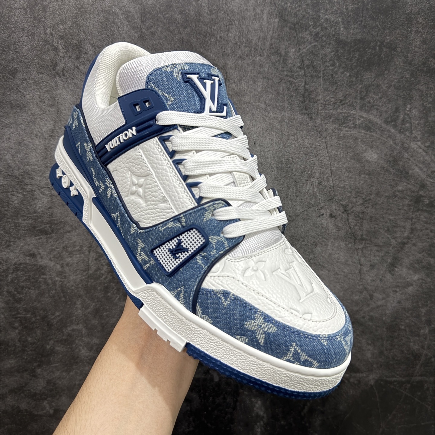 Louis Vuitton  Trainer Sneaker T538001 | Suuperbuy Spreadsheet