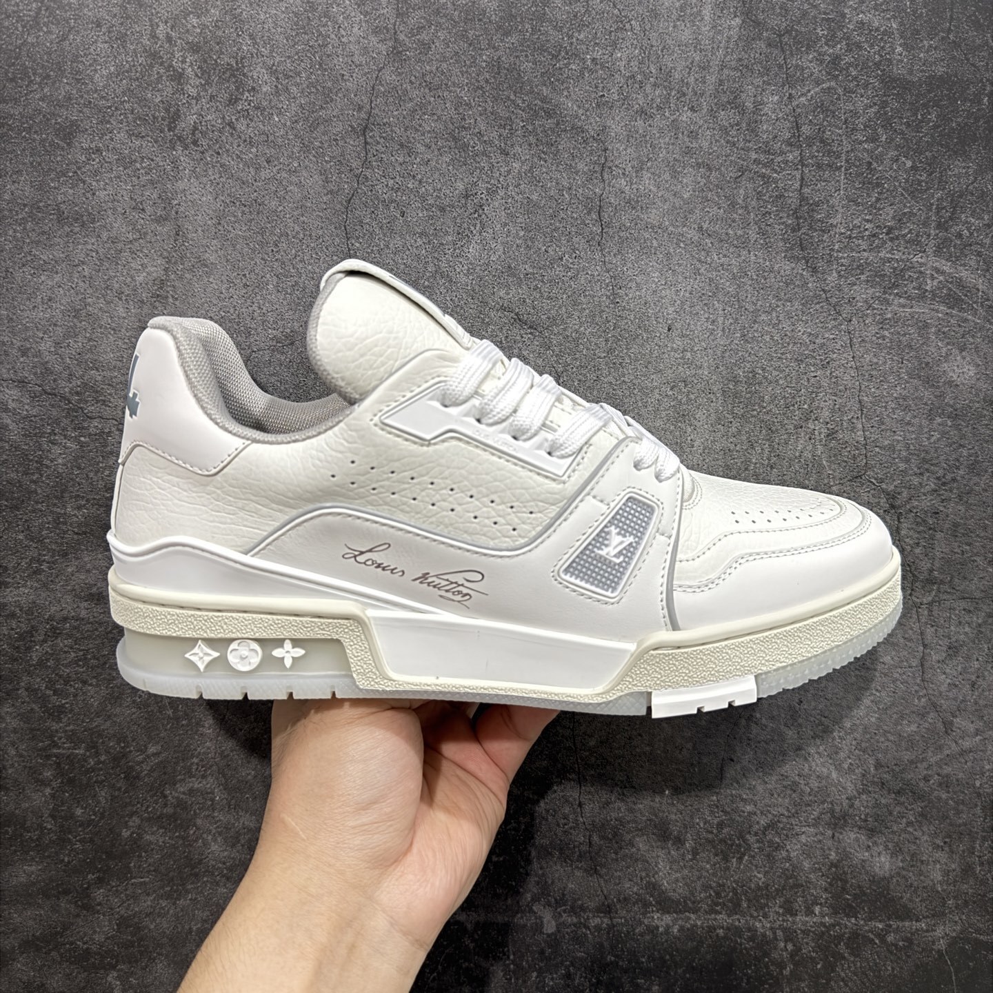 Louis Vuitton  Trainer Sneaker T538002 | Suuperbuy Spreadsheet