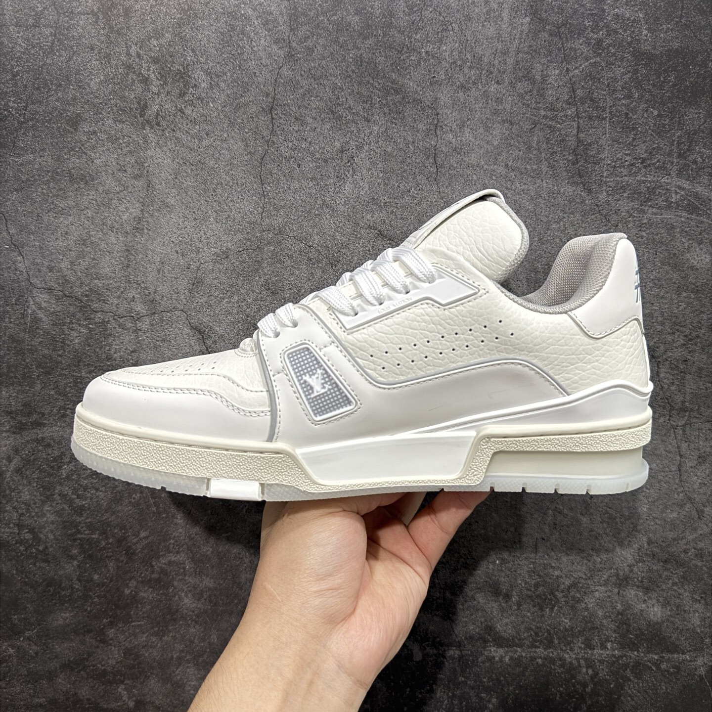 Louis Vuitton  Trainer Sneaker T538002 | Suuperbuy Spreadsheet