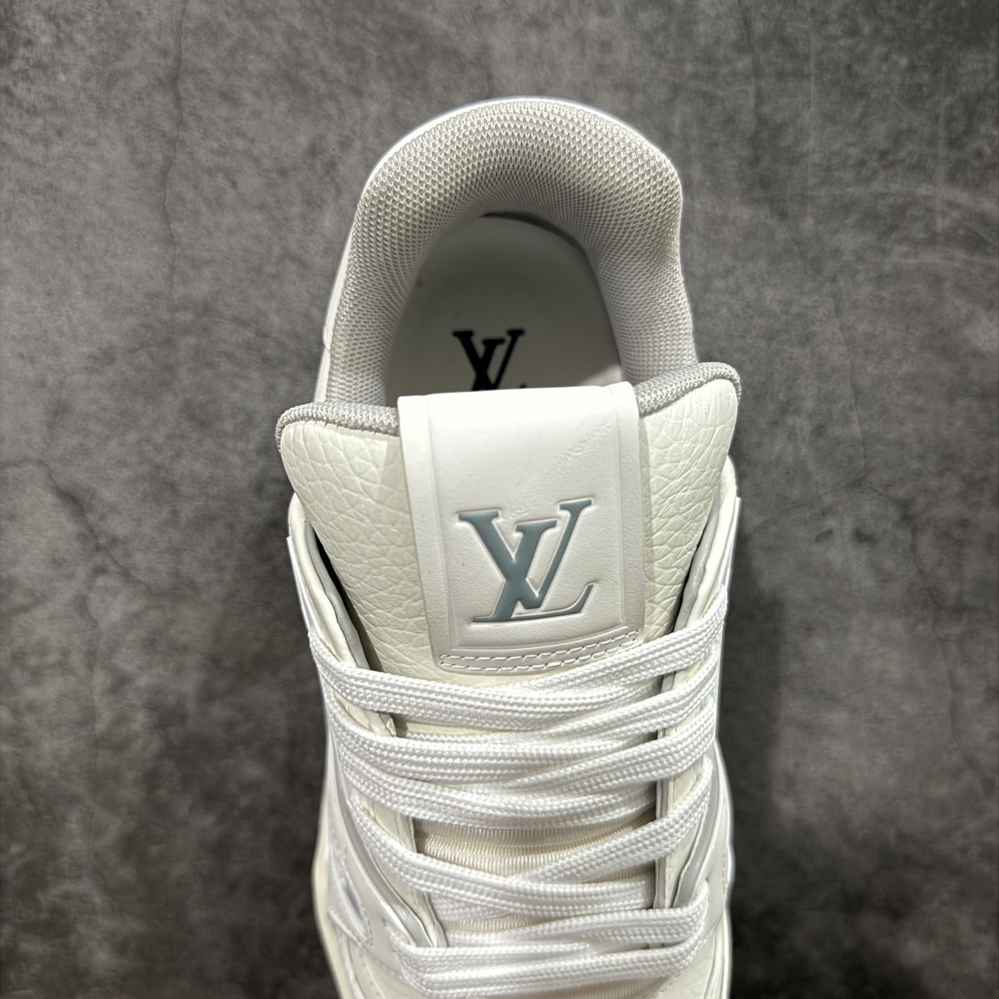 Louis Vuitton  Trainer Sneaker T538002 | Suuperbuy Spreadsheet