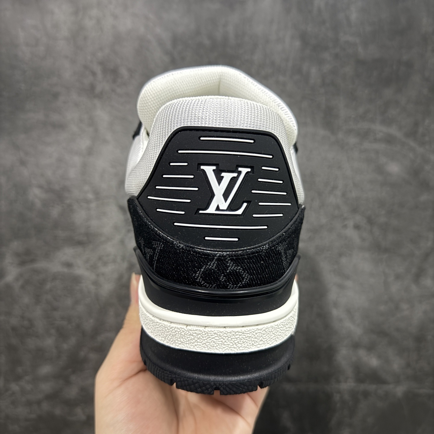 Louis Vuitton  Trainer Sneaker T538004 | Suuperbuy Spreadsheet