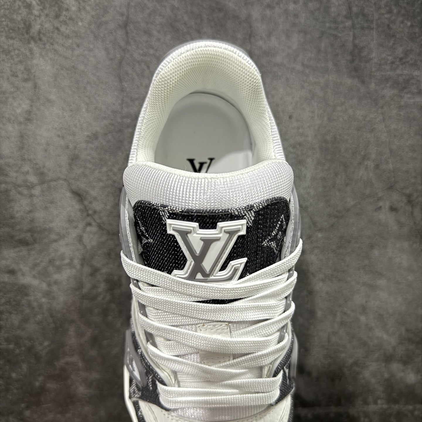 Louis Vuitton  Trainer Sneaker T538003 | Suuperbuy Spreadsheet