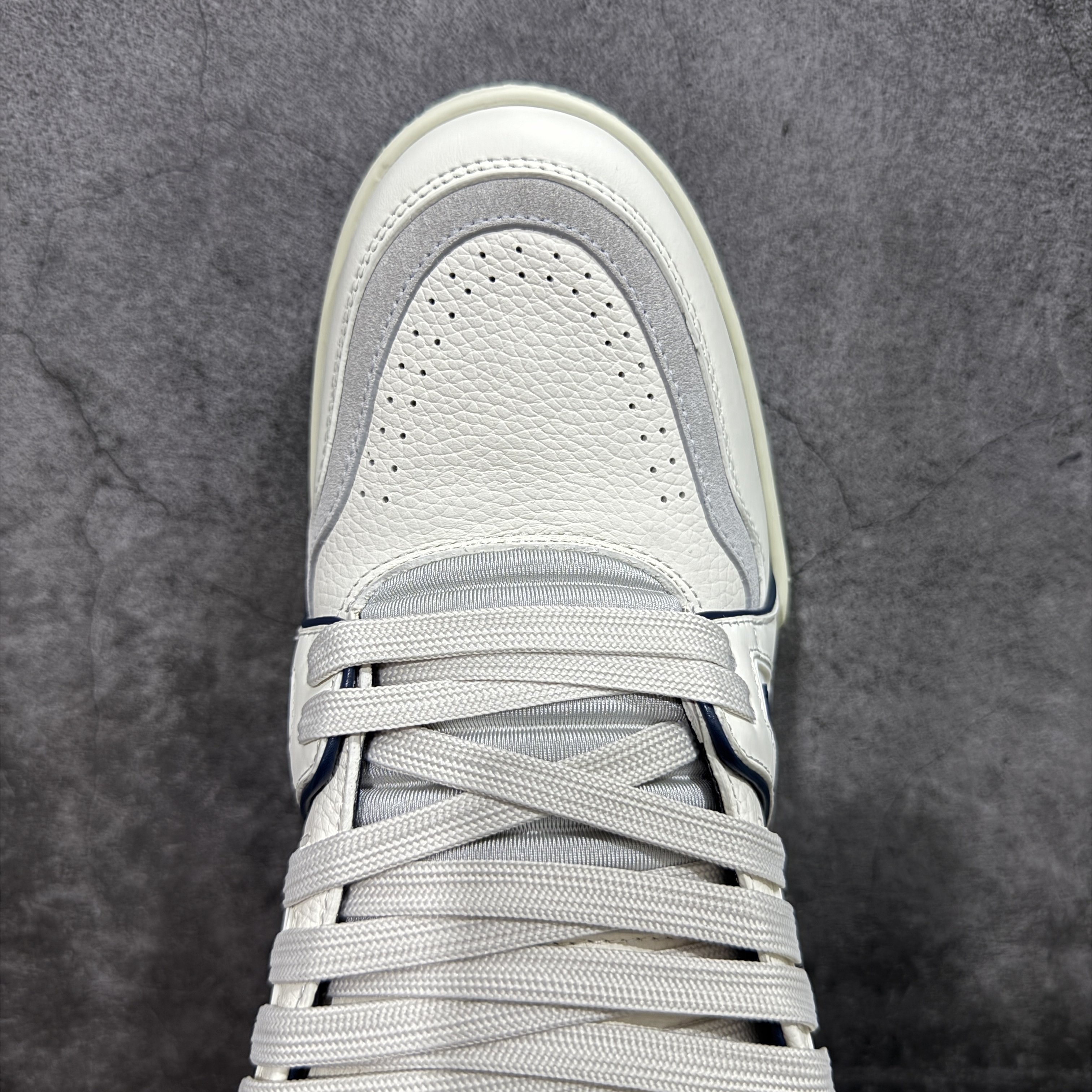 Louis Vuitton  Trainer Sneaker T538006 | Suuperbuy Spreadsheet