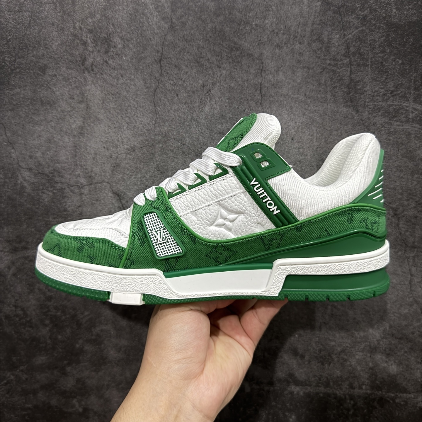 Louis Vuitton Trainer Sneaker T538009 | Suuperbuy Spreadsheet