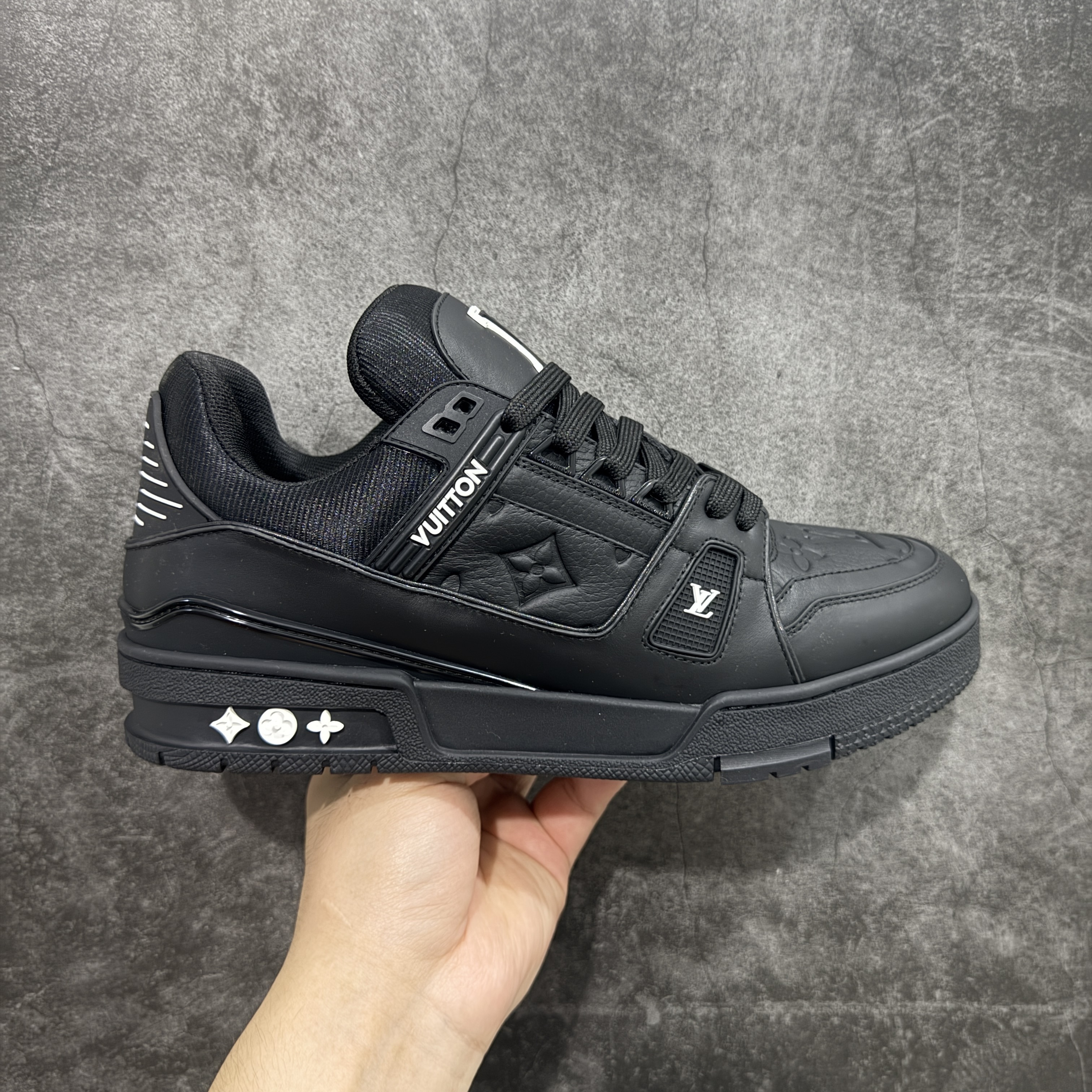 Louis Vuitton  Trainer Sneaker T538007 | Suuperbuy Spreadsheet