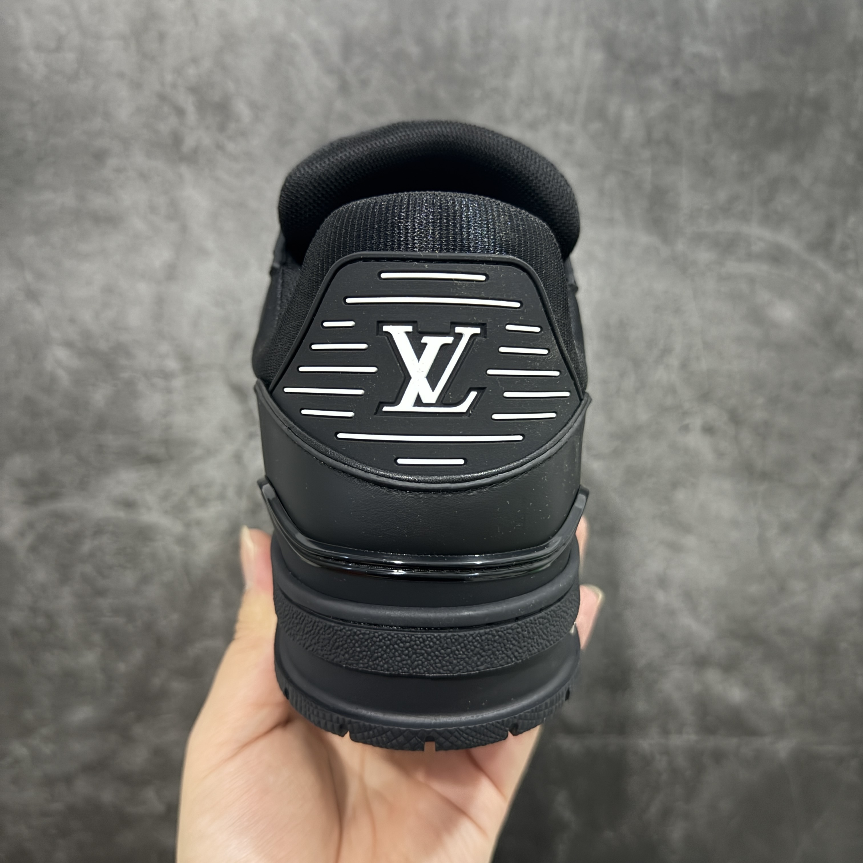 Louis Vuitton  Trainer Sneaker T538007 | Suuperbuy Spreadsheet