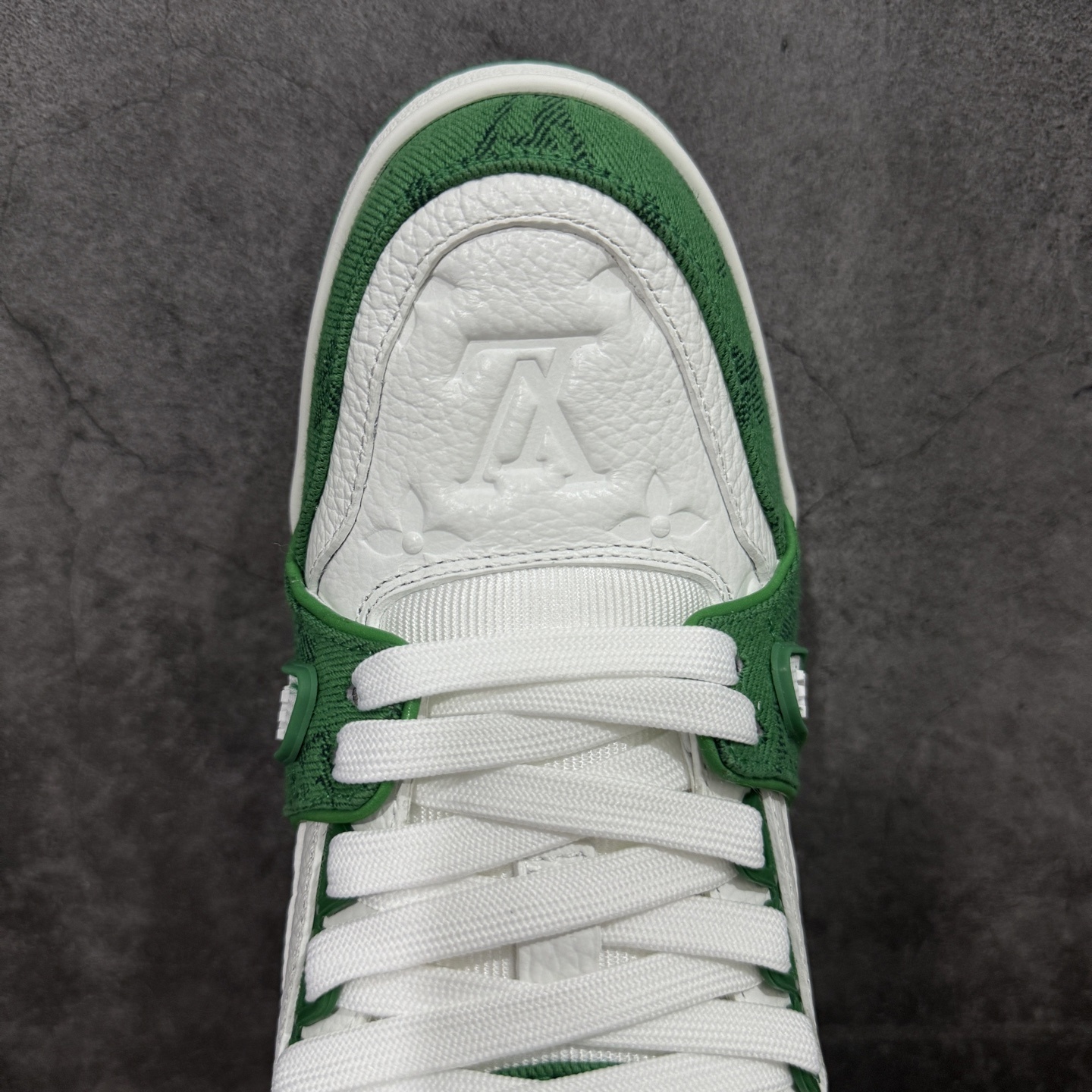 Louis Vuitton Trainer Sneaker T538009 | Suuperbuy Spreadsheet