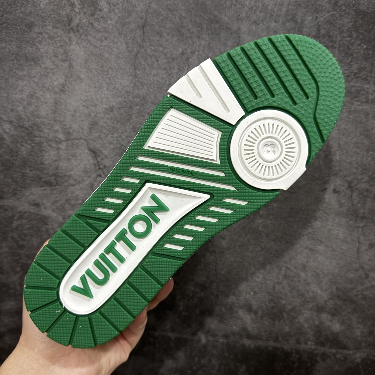 Louis Vuitton Trainer Sneaker T538009 | Suuperbuy Spreadsheet