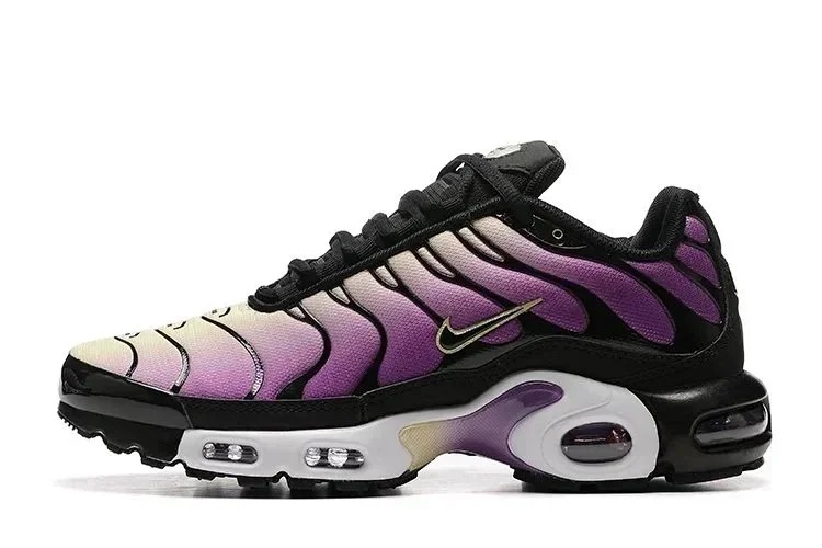 Max Plus TN (2)Casual sneakers