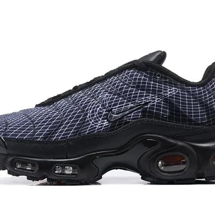 Max Plus TN (2) Casual Sneakers