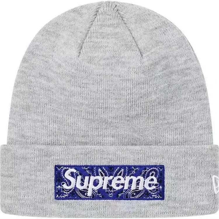 S embroidered warm knitted hat