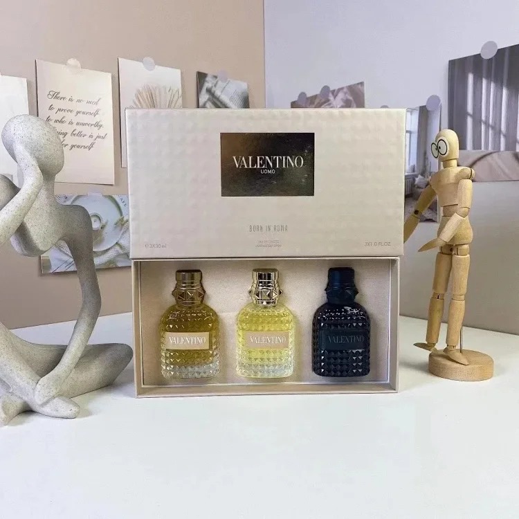 Fashionable and Popular Perfume Set (P-0103)